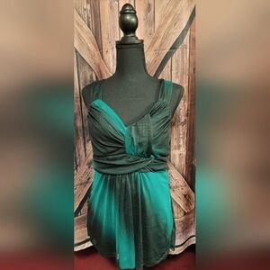 Studio Y (Large) Black & Green Shimmer Tank Top